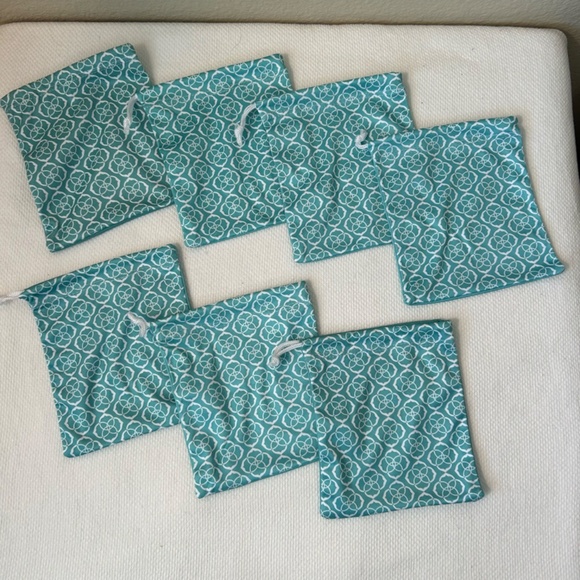 Kendra Scott Jewelry Bag Bundle 7 Bags Blue with White Logo Drawstring closure - Picture 4 of 6